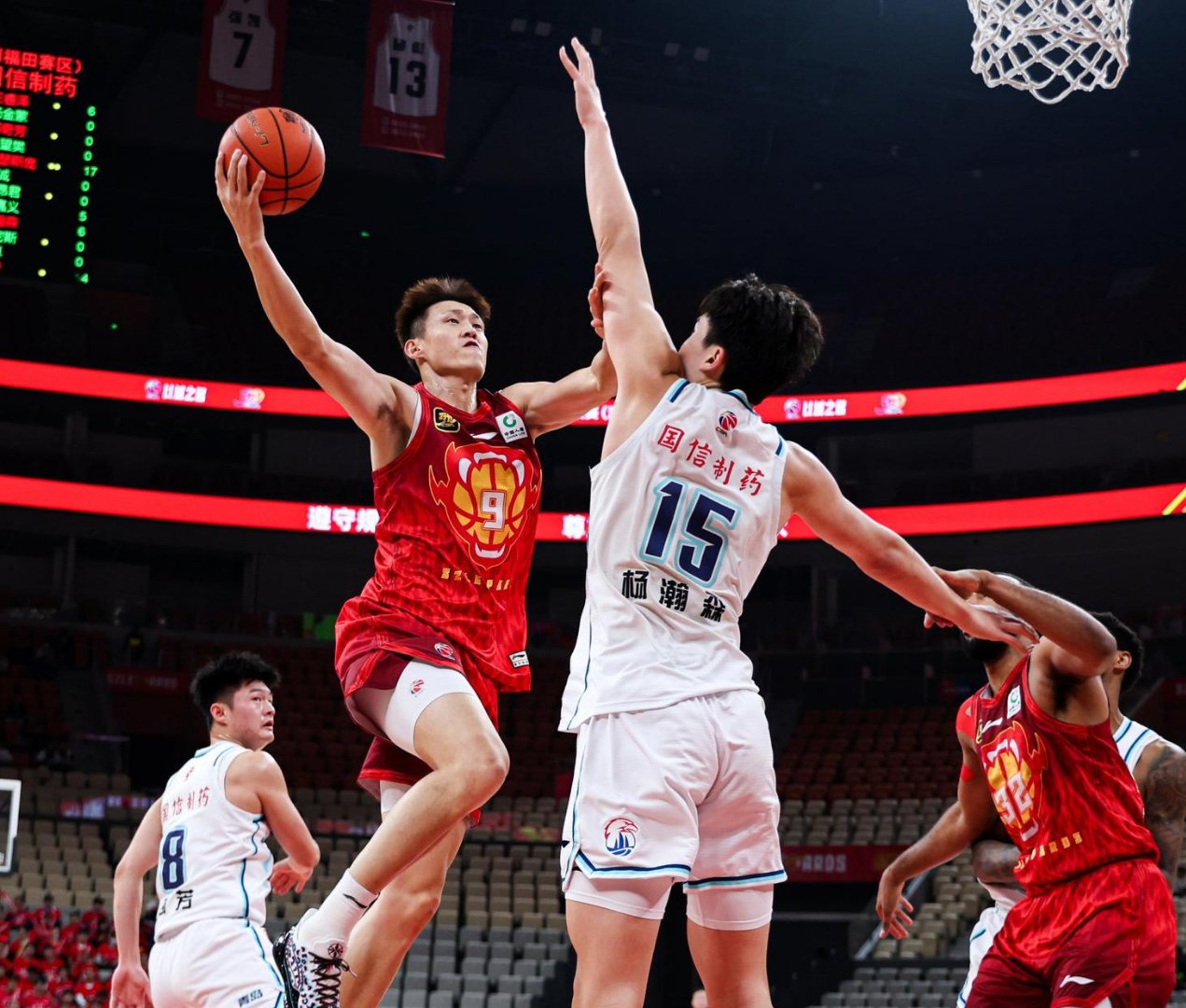 CBA球队备战备战迸发活力,展望好成绩的简单介绍 CBA球队备战备战迸发活力,展望好成绩的简单介绍