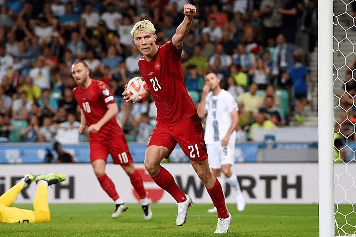 塞尔维亚击败土耳其,挺进欧洲杯预选赛半决赛 塞尔维亚击败土耳其,挺进欧洲杯预选赛半决赛