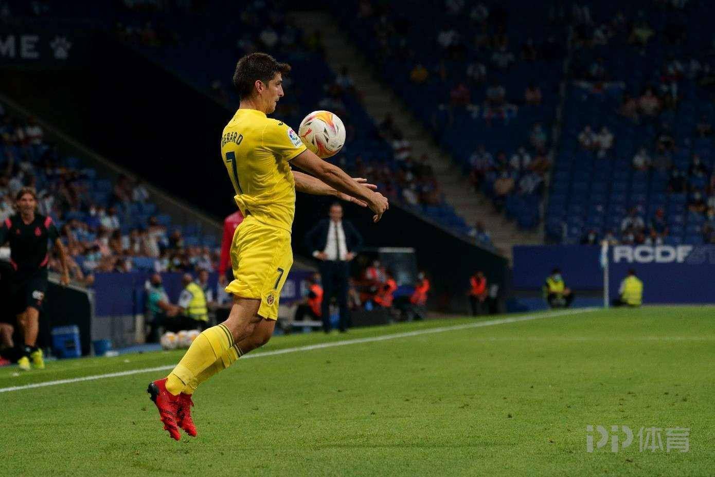 竞争激烈，各队积分争夺异常紧张