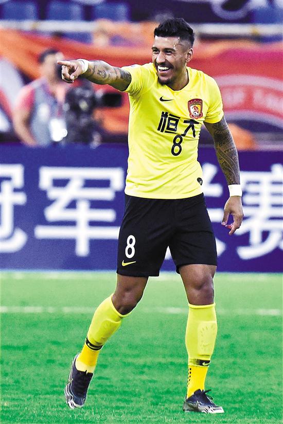 保利尼奥入选国家队,成为焦点话题 保利尼奥入选国家队,成为焦点话题