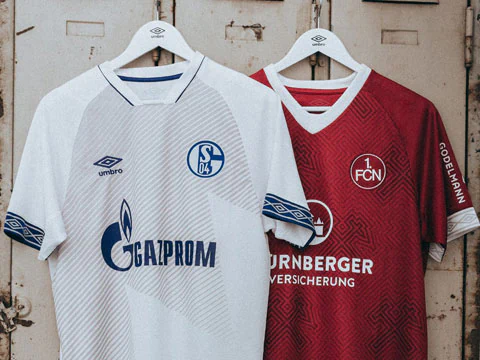 沙尔克04客场不败纪录遭遇破灭,需调整状态 沙尔克04客场不败纪录遭遇破灭,需调整状态