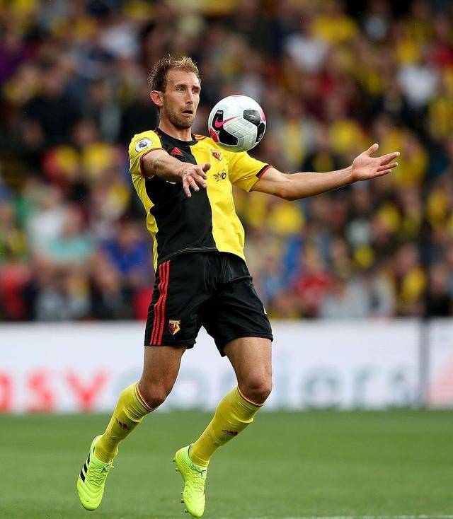 梅斯主场落败卡昂,战绩不佳 梅斯主场落败卡昂,战绩不佳