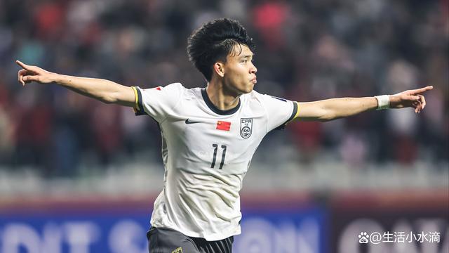 包含拜仁慕尼黑宣布签约年轻天才前锋为新赛季注入活力与冲劲的词条 包含拜仁慕尼黑宣布签约年轻天才前锋为新赛季注入活力与冲劲的词条