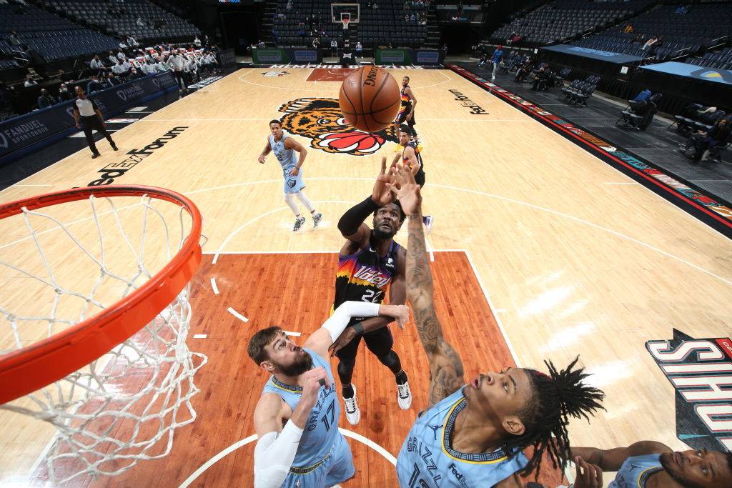 太阳惨败灰熊，佩恩表现不俗的简单介绍