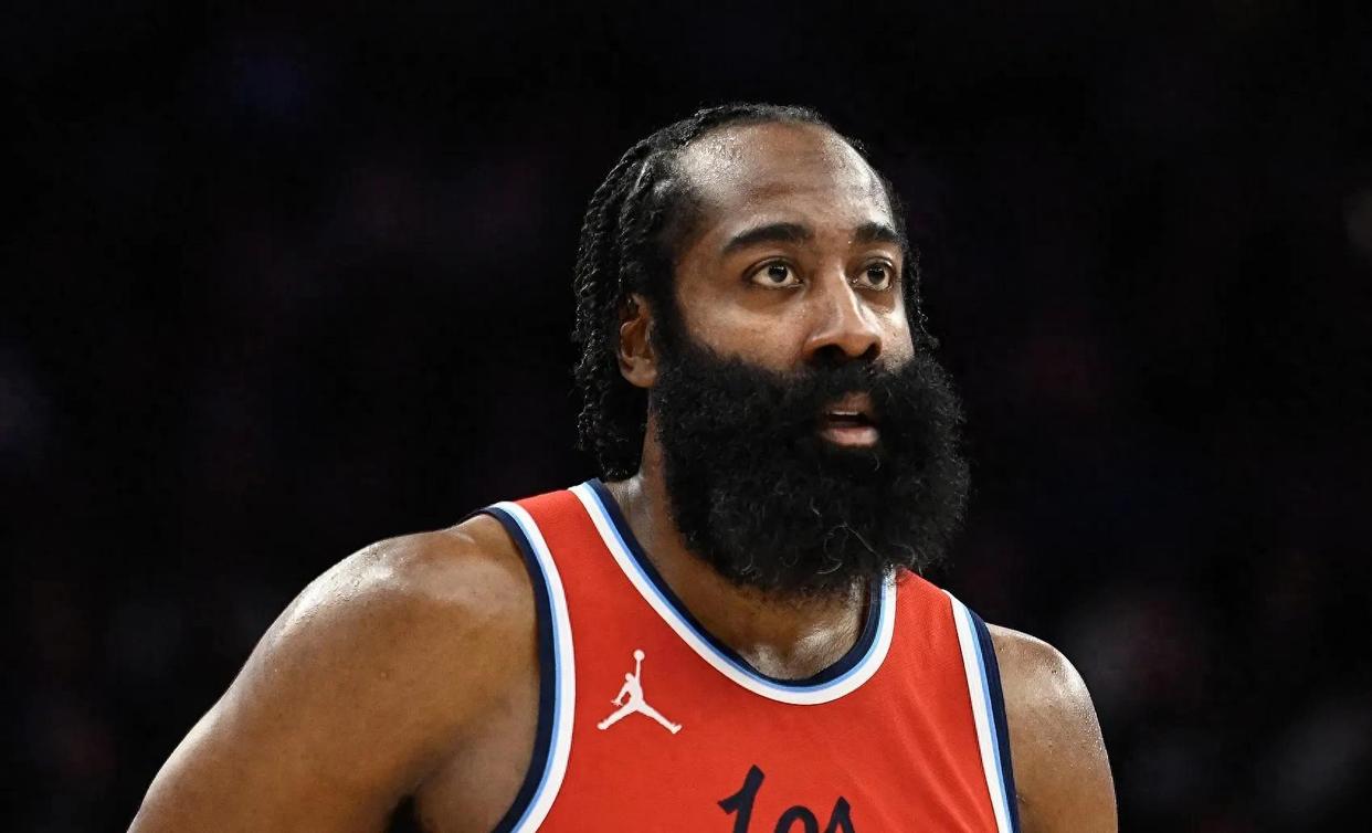 快船主场大胜篮网,乔治贡献30分 快船主场大胜篮网,乔治贡献30分